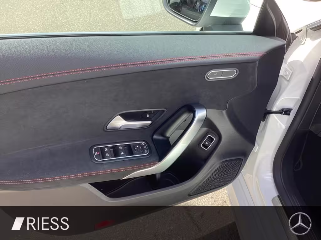 Mercedes-Benz CLA 200 Coupé AMG Navi PDC Kamera LED Keyless. CLA 200 - Bild 6