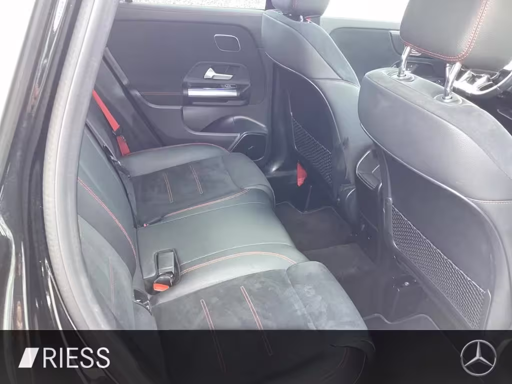 Mercedes-Benz GLA 45 AMG S 4M Fahrass-P+Pano+Memory+AHK+Kamera GLA 45 AMG - Bild 19