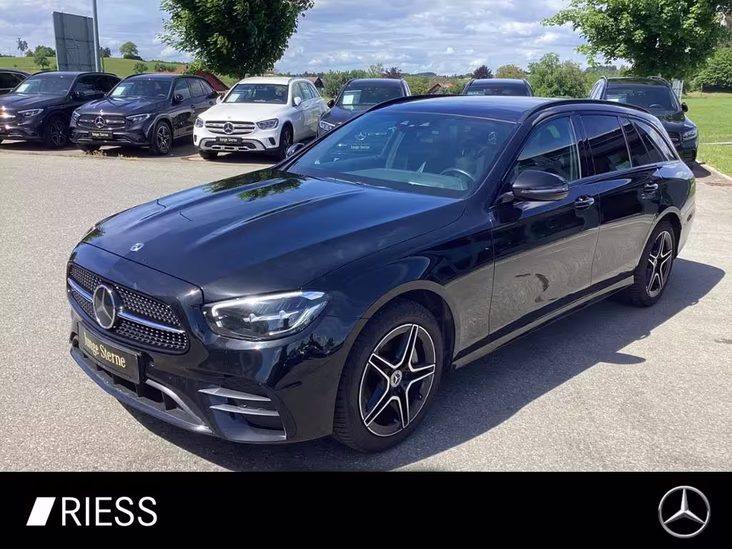 Mercedes-Benz E 300 de T 4M AMG+Night+Pano+AHK+FahrassP+Kamera