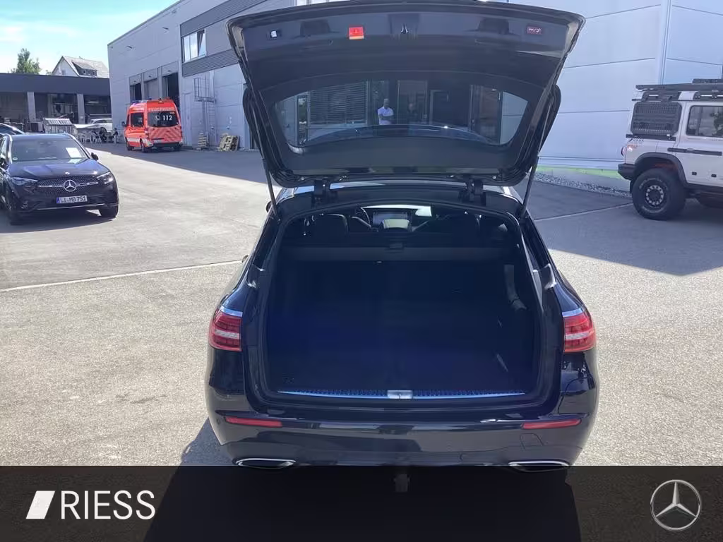 Mercedes-Benz E 300 de T 4M AMG+Night+Pano+AHK+FahrassP+Kamera E 300 - Bild 16