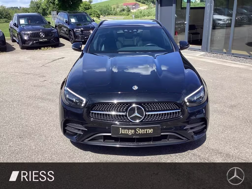 Mercedes-Benz E 300 de T 4M AMG+Night+Pano+AHK+FahrassP+Kamera E 300 - Bild 3