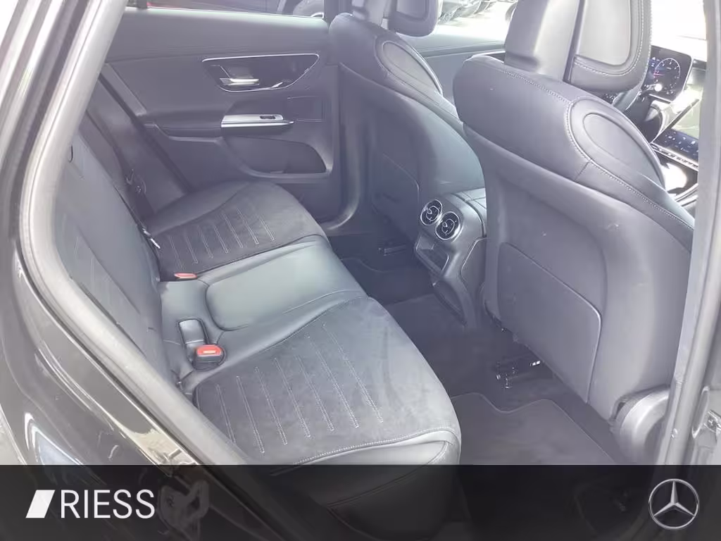 Mercedes-Benz GLC 220 d 4M AMG Night AHK Fahrassist. Navi PDC GLC 220 - Bild 18