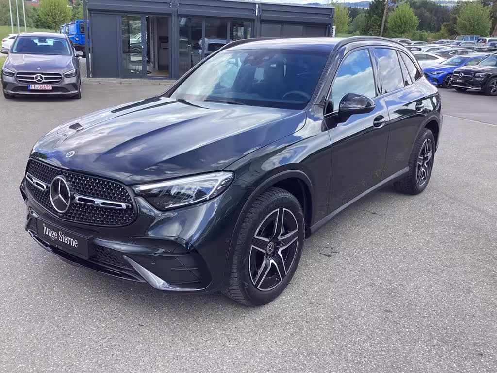 Mercedes-Benz GLC 220 d 4M AMG Night AHK Fahrassist. Navi PDC GLC 220 - Bild 2