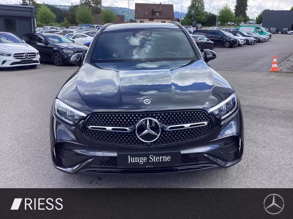 Mercedes-Benz GLC 220 d 4M AMG Night AHK Fahrassist. Navi PDC GLC 220 - Bild 3