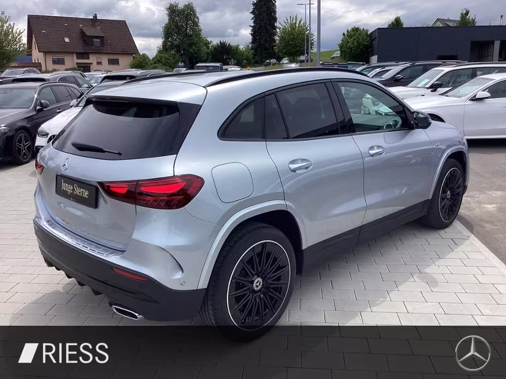 Mercedes-Benz GLA 250 e  AMG Night 20 Zoll DC Laden Navi PDC GLA 250 - Bild 16