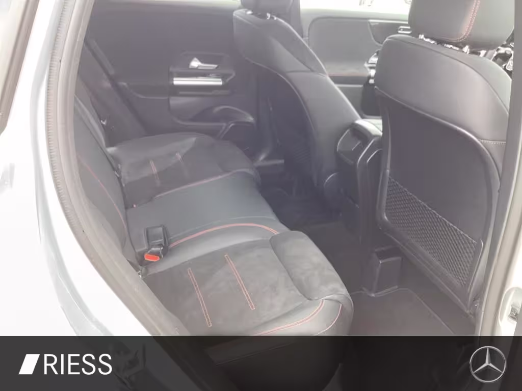 Mercedes-Benz GLA 250 e  AMG Night 20 Zoll DC Laden Navi PDC GLA 250 - Bild 17