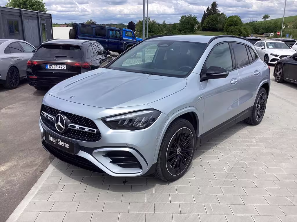 Mercedes-Benz GLA 250 e  AMG Night 20 Zoll DC Laden Navi PDC GLA 250 - Bild 2