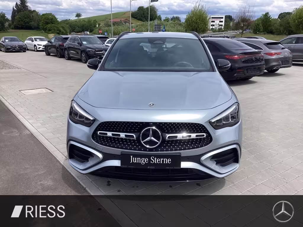 Mercedes-Benz GLA 250 e  AMG Night 20 Zoll DC Laden Navi PDC GLA 250 - Bild 3