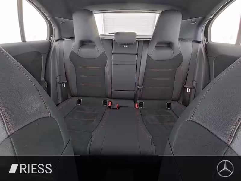 Mercedes-Benz A 200 d AMG ADVANCED+ PANO KEYLESS AMBI RFK CARP A 200 - Bild 8