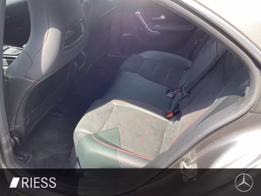 Mercedes-Benz CLA 200 Cp AMG+Kamera+Ambiente+Totw.+Navi+LED CLA 200 - Bild 13