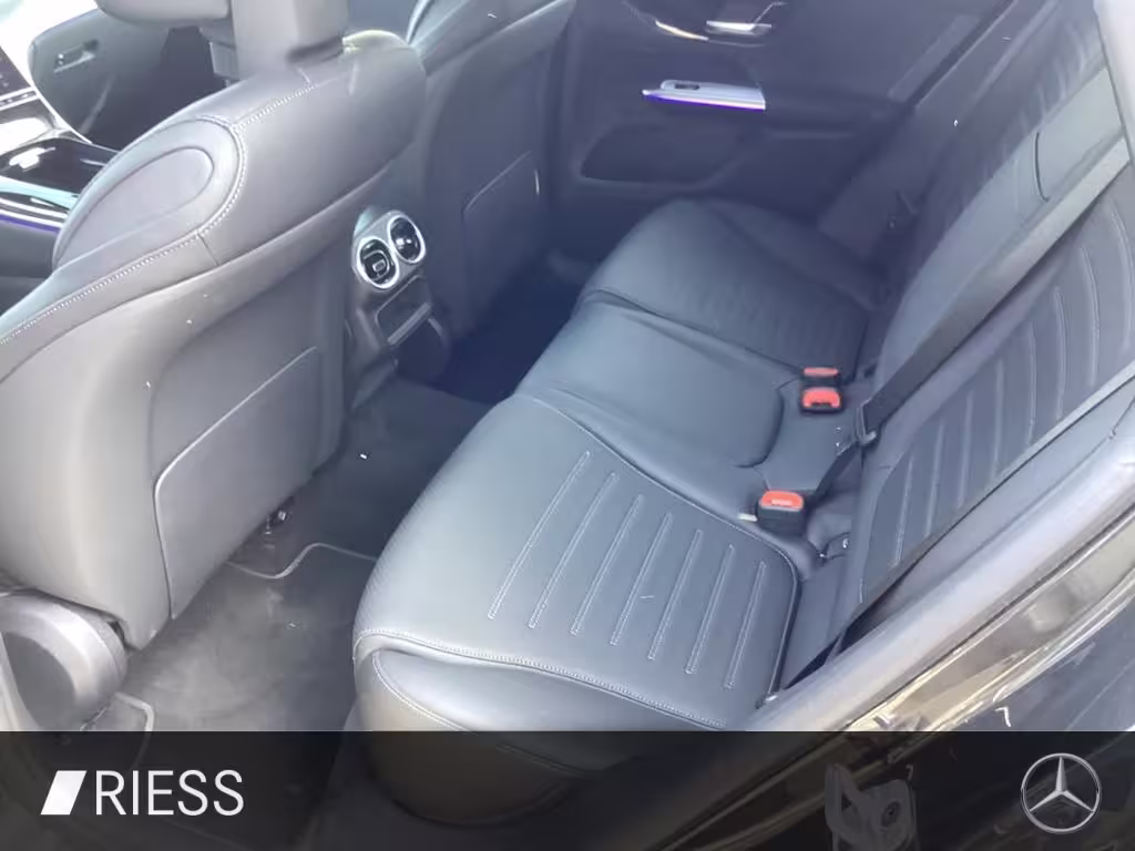 Mercedes-Benz GLC 300 e 4M AMG AHK Offr.Technik Distr.19 Zoll GLC 300 - Bild 13