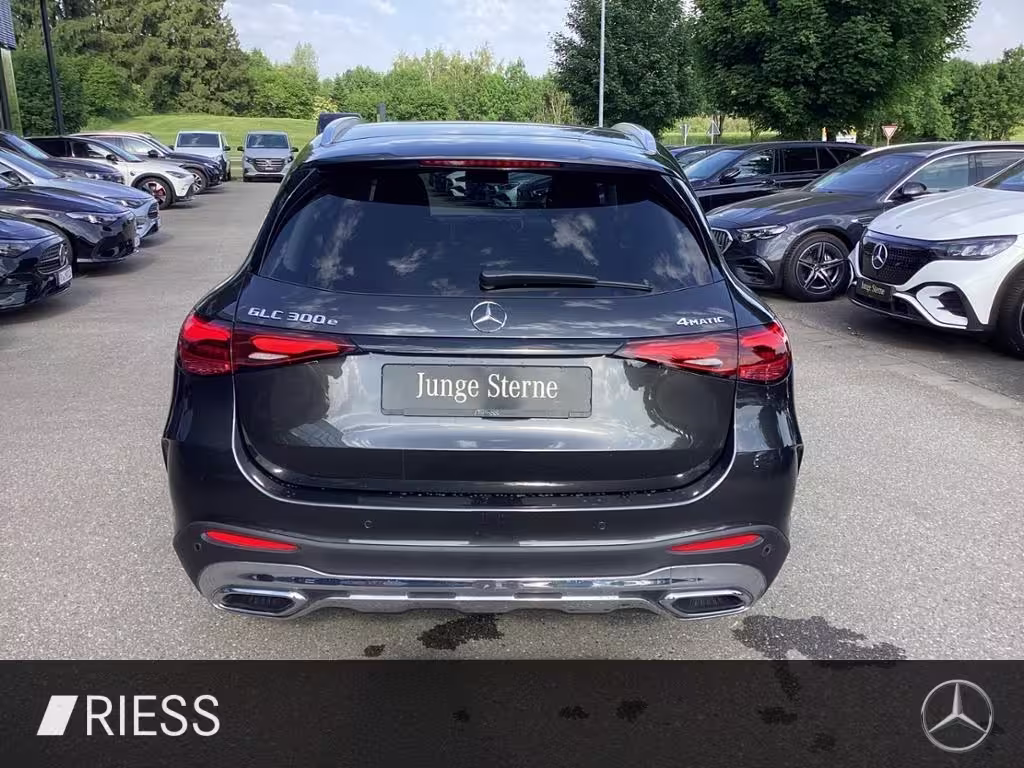 Mercedes-Benz GLC 300 e 4M AMG AHK Offr.Technik Distr.19 Zoll GLC 300 - Bild 15