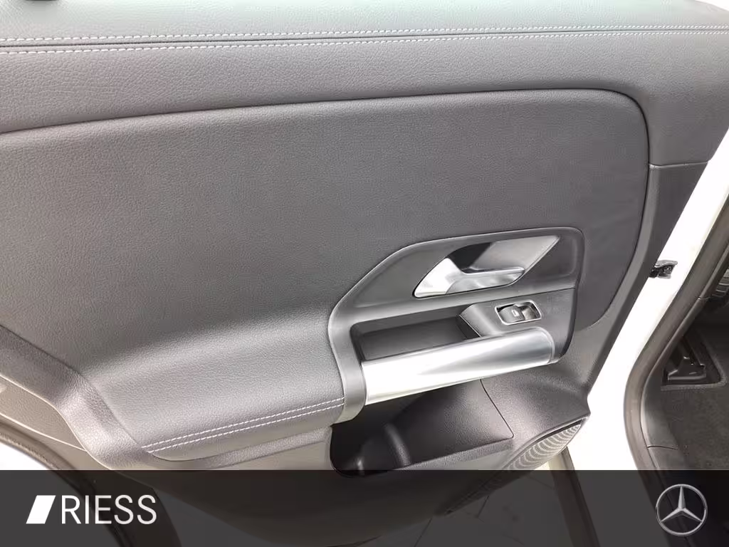 Mercedes-Benz EQA 250 Progressive+Kamera+PTS+LED*Navi+SpiegelP EQA - Bild 12