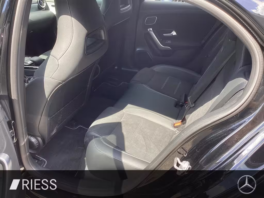 Mercedes-Benz A 250 e  AMG+Nihgt+Kamera+PTS+Multib.+Burmester A 250 - Bild 13