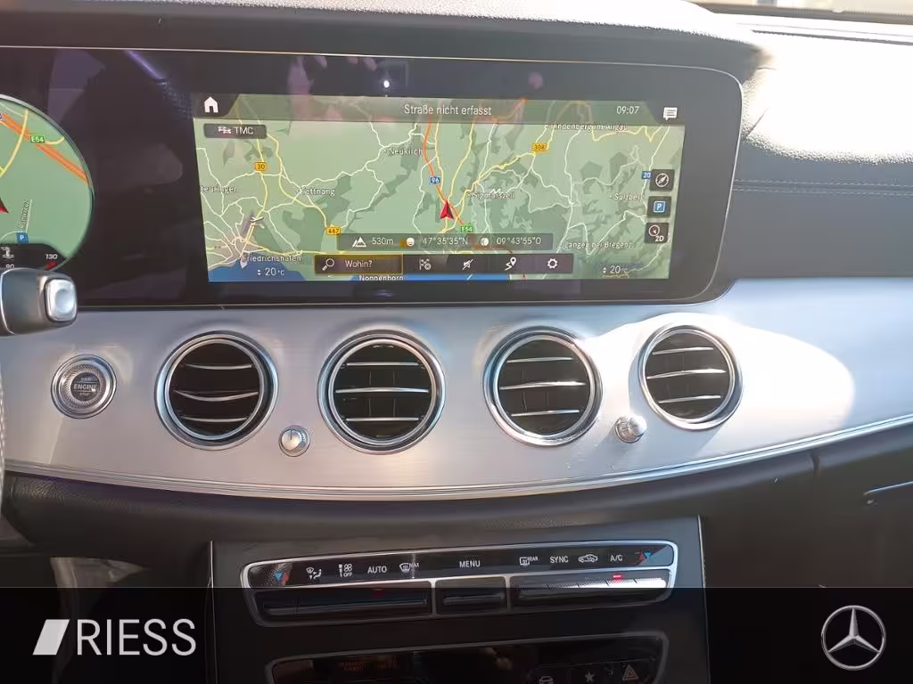 Mercedes-Benz E 400 d T 4M AMG AHK SHD 360° Air Bal. Navi PDC E 400 - Bild 10