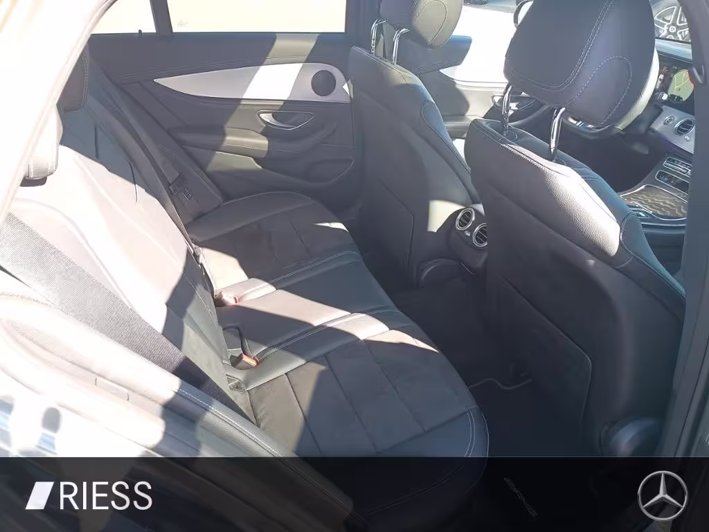 Mercedes-Benz E 400 d T 4M AMG AHK SHD 360° Air Bal. Navi PDC E 400 - Bild 17
