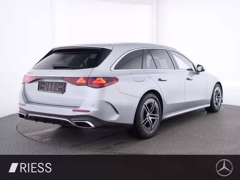 Mercedes-Benz E 220 d T AMG AHK 360 FAHRASSIST AKUSTIK KEYLESS E 220 - Bild 3