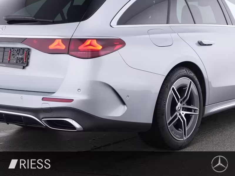 Mercedes-Benz E 220 d T AMG AHK 360 FAHRASSIST AKUSTIK KEYLESS E 220 - Bild 5