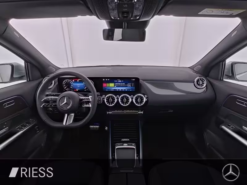 Mercedes-Benz GLA 200 AMG Plus Pano 360°Kamera 19 Zoll Totwin GLA 200 - Bild 7