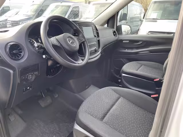 Mercedes-Benz Vito 114 CDI TOURER/EXTRALANG/AUTOMATIK/KAMERA/KLIMA/SHZ/TEMPOMAT Vito - Bild 12