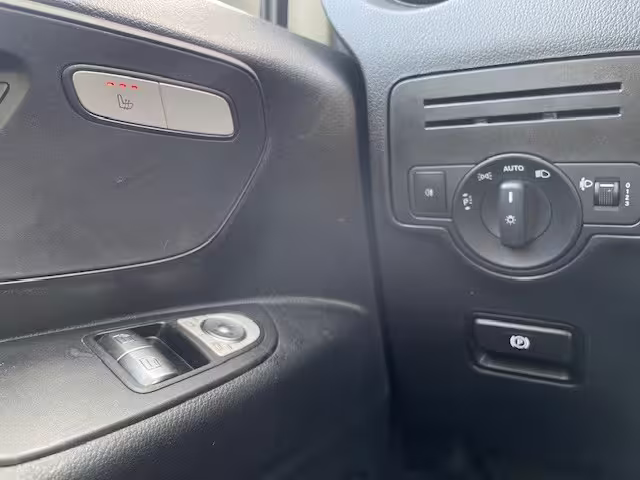 Mercedes-Benz Vito 114 CDI TOURER/EXTRALANG/AUTOMATIK/KAMERA/KLIMA/SHZ/TEMPOMAT Vito - Bild 19