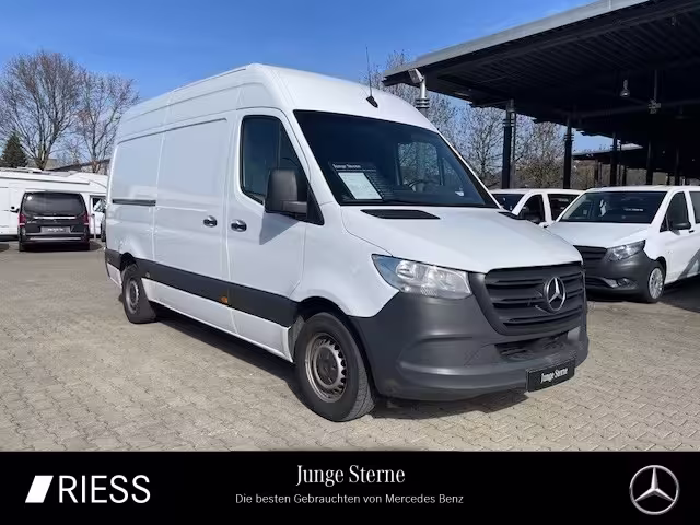 Mercedes-Benz Sprinter 319 CDI KA/L2H2/AUTOMATIK/KAMERA/STANDHZG/AHK/DAB