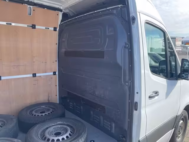 Mercedes-Benz Sprinter 319 CDI KA/L2H2/AUTOMATIK/KAMERA/STANDHZG/AHK/DAB Sprinter - Bild 10