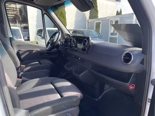 Mercedes-Benz Sprinter 319 CDI KA/L2H2/AUTOMATIK/KAMERA/STANDHZG/AHK/DAB Sprinter - Bild 11