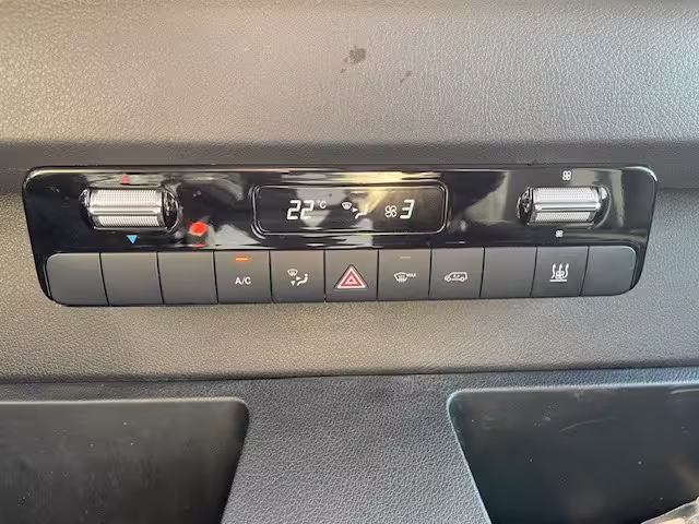 Mercedes-Benz Sprinter 319 CDI KA/L2H2/AUTOMATIK/KAMERA/STANDHZG/AHK/DAB Sprinter - Bild 13