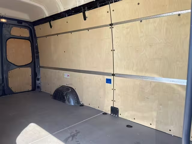 Mercedes-Benz Sprinter 317 CDI KA L3H3/AUTOMATIK/DAB/NAVI/STANDHZG/KLIMA/AHK Sprinter - Bild 9