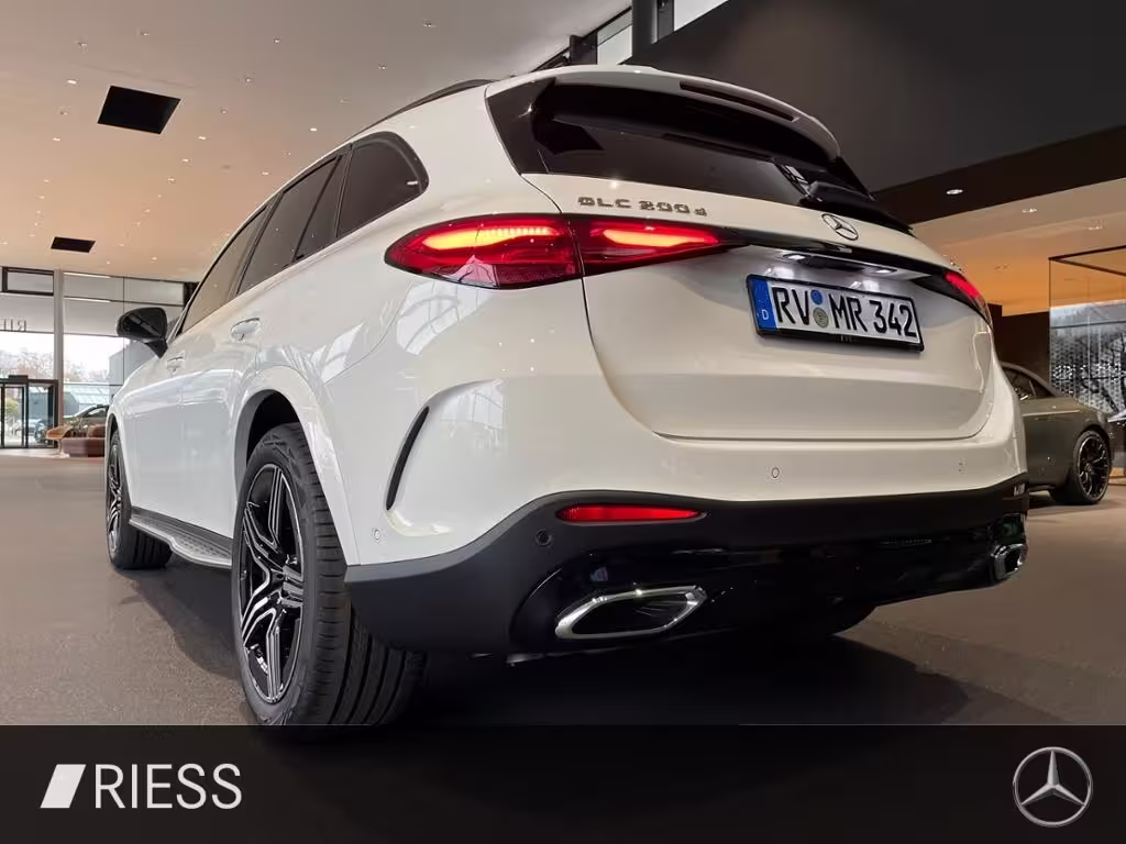 Mercedes-Benz GLC 200 d 4M AMG+PANO+AHK+DIGI LIGHT+KEYL+DISTRONIC GLC 200 - Bild 19