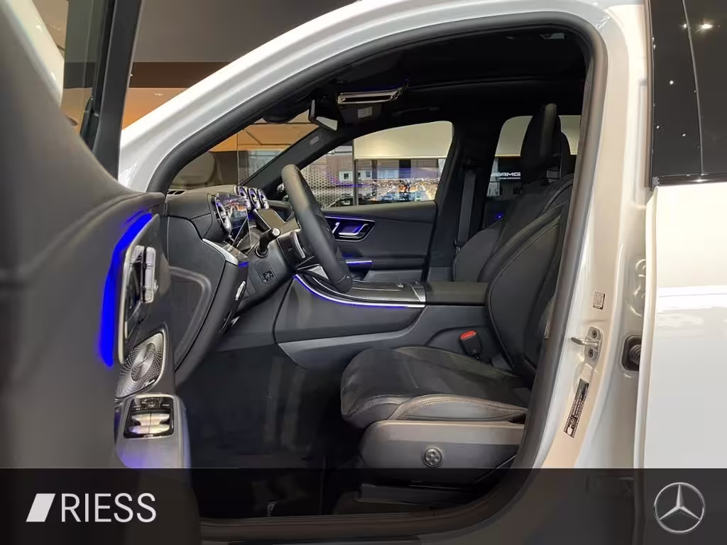Mercedes-Benz GLC 200 d 4M AMG+PANO+AHK+DIGI LIGHT+KEYL+DISTRONIC GLC 200 - Bild 3