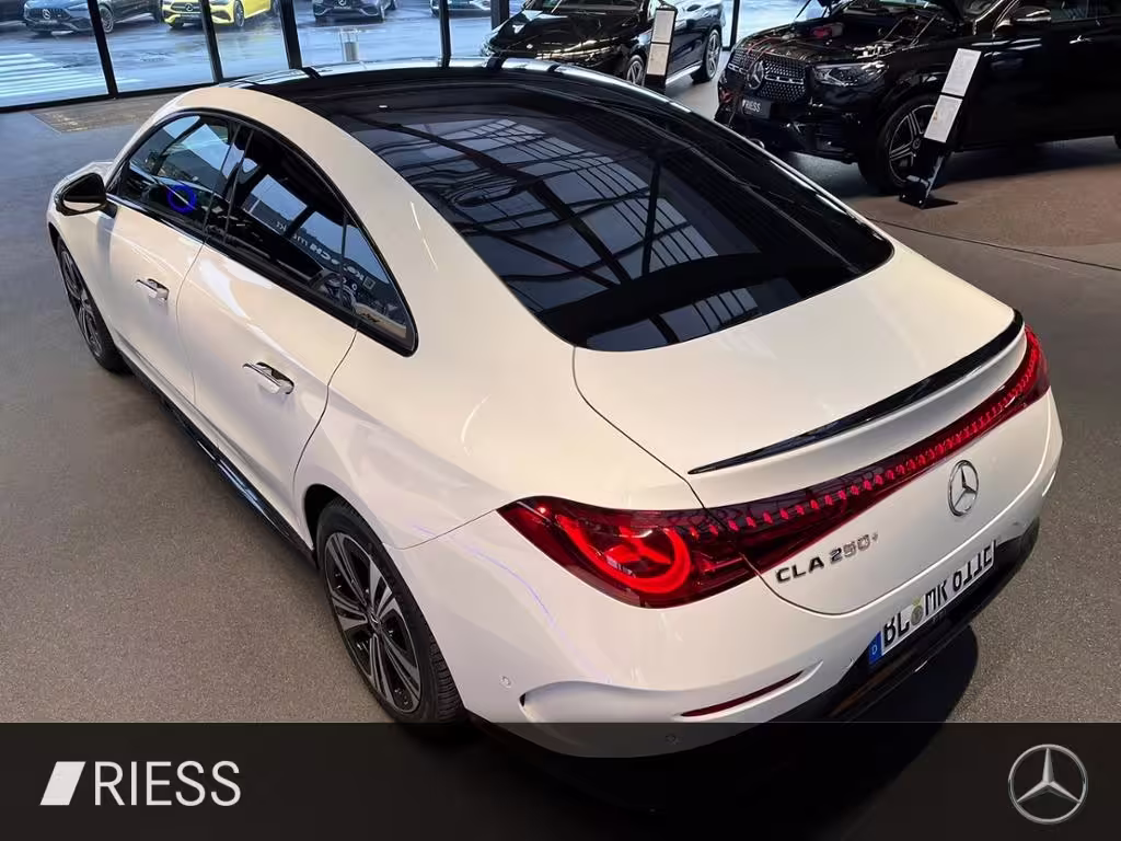 Mercedes-Benz CLA 250+ EQ AMG-Line PLUS+DRIVE360°+19+HUD+DIST CLA 250 - Bild 3
