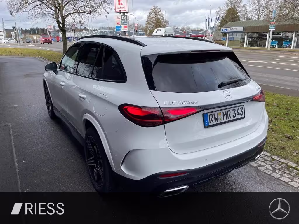 Mercedes-Benz GLC 300 de 4M EQ Hybrid AMG+AHK+PANO+360°+MEM+20 GLC 300 - Bild 6