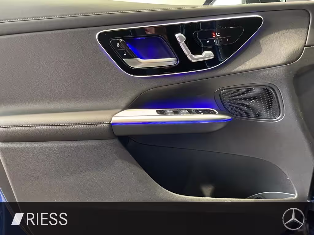 Mercedes-Benz GLC 300 d 4M AMG+PANO+AHK+DISTR+DIGI L+360°+KEYL GLC 300 - Bild 4