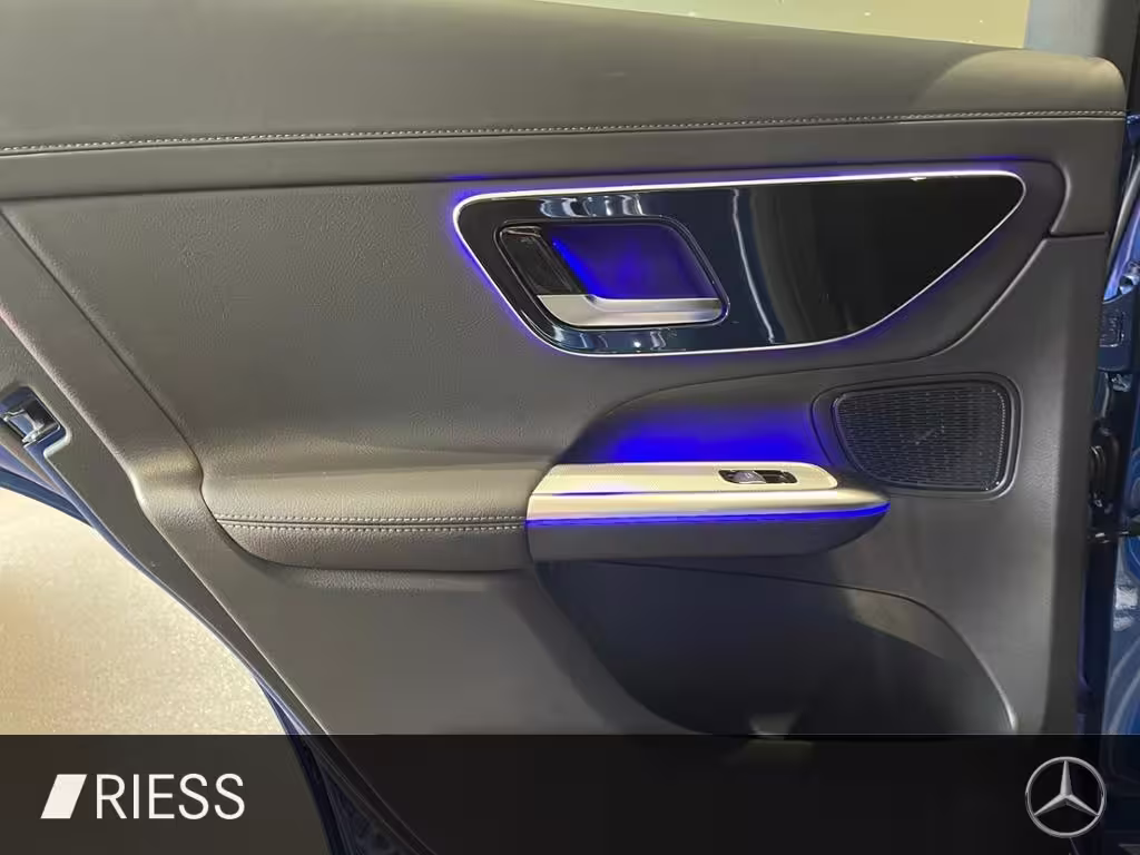Mercedes-Benz GLC 300 d 4M AMG+PANO+AHK+DISTR+DIGI L+360°+KEYL GLC 300 - Bild 6