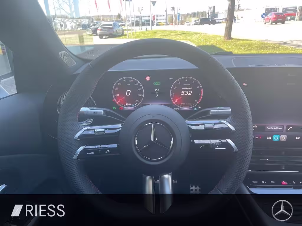 Mercedes-Benz CLA 200 4M AMG+PANO+AUGM+MASS+MBDRIVE+HANDSFREE+ CLA 200 - Bild 13
