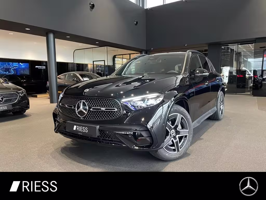 Mercedes-Benz GLC 200 4M AMG+PANO+AHK+DIGI LIGHT+DISTRONIC+360°+