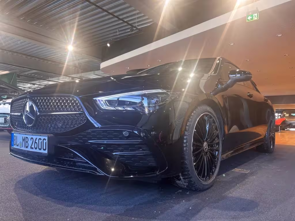 Mercedes-Benz CLA 200 Coupé AMG+NIGHT+MULTIBEAM+19+KAMERA+ CLA 200 - Bild 2