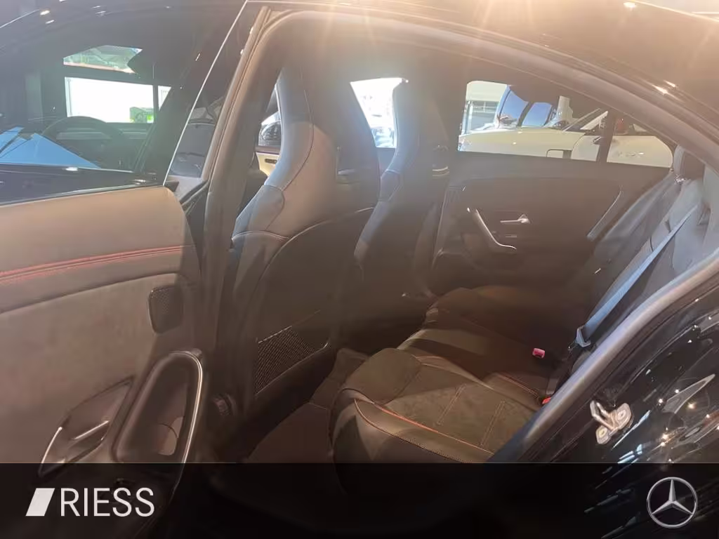 Mercedes-Benz CLA 200 Coupé AMG+NIGHT+MULTIBEAM+19+KAMERA+ CLA 200 - Bild 5