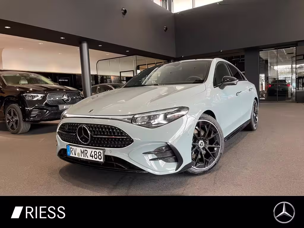 Mercedes-Benz CLA 200 NEU+C 178+AMG+DISTR+SUPERSCREEN+KEYL+360