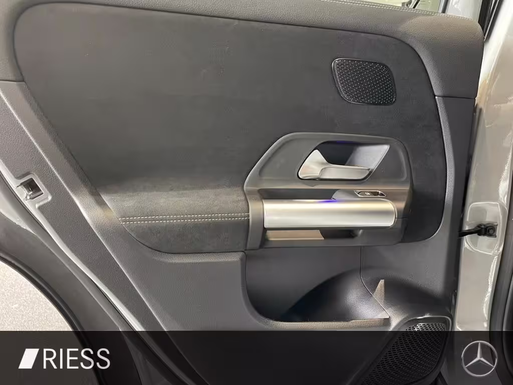 Mercedes-Benz GLA 200 AMG+MULTIBEAM+KEYLESS+360°+TOTWKL+SOUND+ GLA 200 - Bild 6