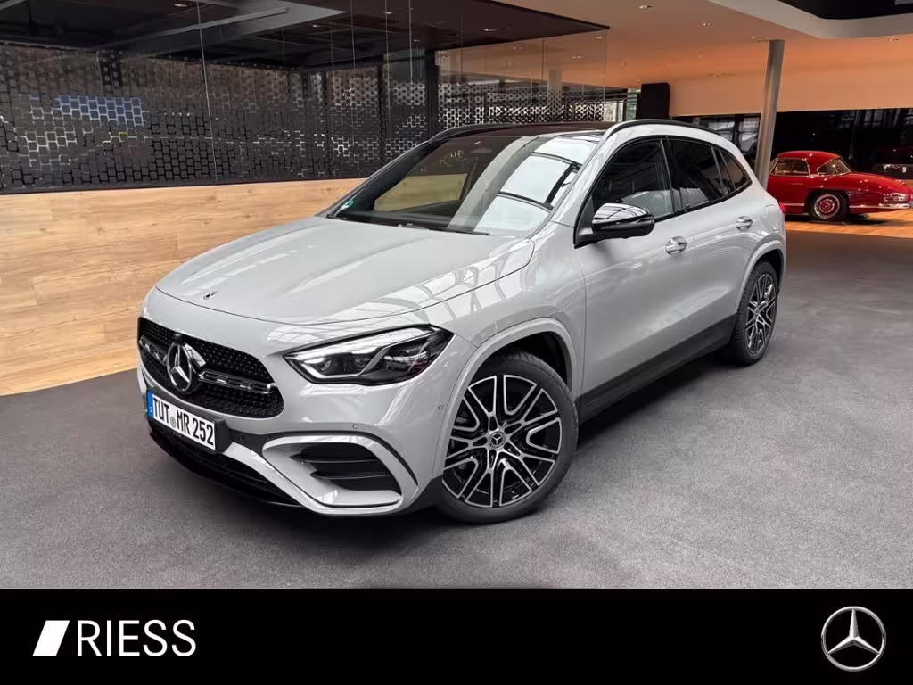 Mercedes-Benz GLA 220 d 4M AMG+AHK+PANO+MULTIB+360°+HANDS-FREE