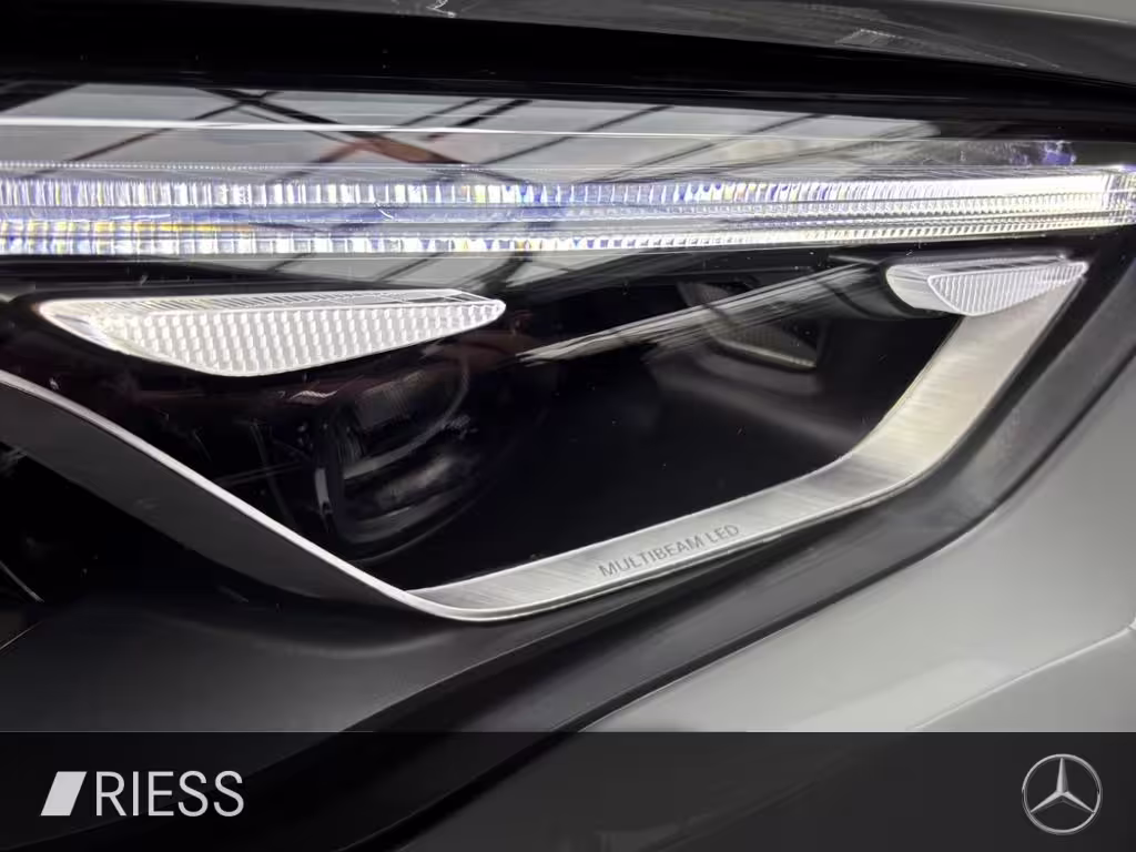 Mercedes-Benz GLA 220 d 4M AMG+AHK+PANO+MULTIB+360°+HANDS-FREE GLA 220 - Bild 10