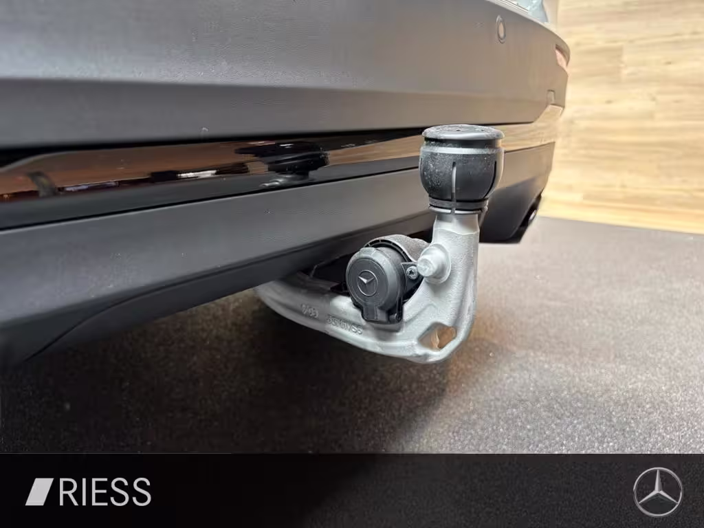 Mercedes-Benz GLA 220 d 4M AMG+AHK+PANO+MULTIB+360°+HANDS-FREE GLA 220 - Bild 17