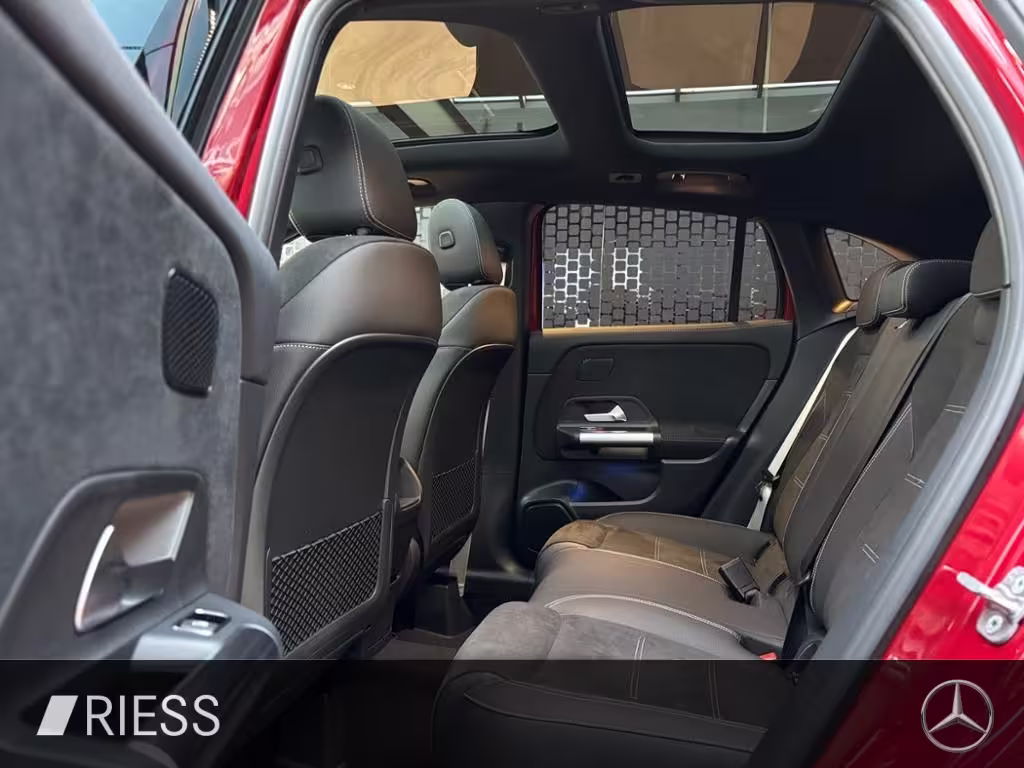 Mercedes-Benz GLA 200 AMG+AHK+PANO+MULTIBEAM+ADVANCED-SOUNDSYS GLA 200 - Bild 6