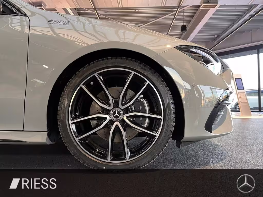 Mercedes-Benz CLA 200 d SB SPECIAL-EDITION+AHK+PANO+DISTR+MEMO CLA 200 Shooting Brake - Bild 9