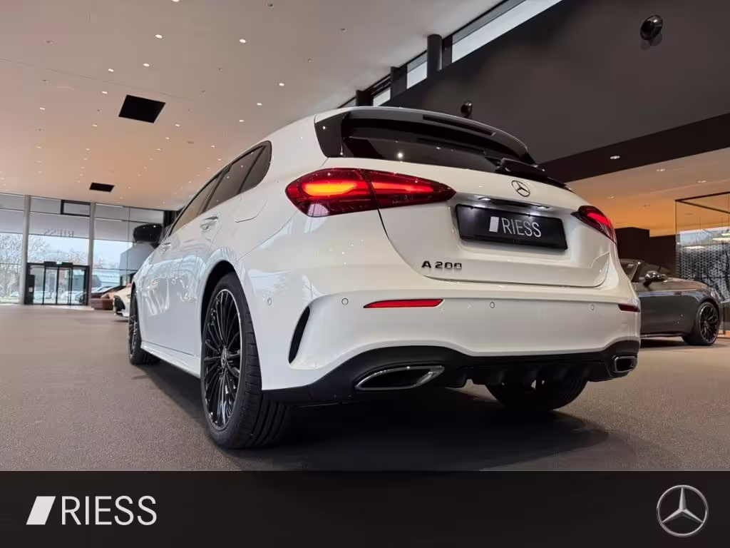 Mercedes-Benz A 200 AMG+PANO+MULTIBEAM+TOTWKL+KEYLESS+360°+ A 200 - Bild 18