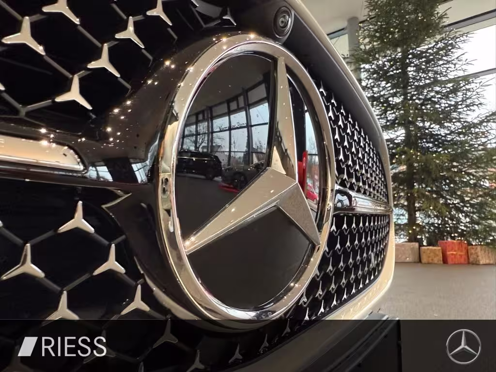 Mercedes-Benz A 200 AMG+PANO+MULTIBEAM+TOTWKL+KEYLESS+360°+ A 200 - Bild 19