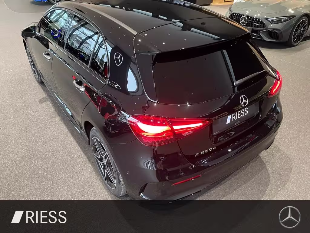 Mercedes-Benz A 250 e AMG+AHK+KEYLESS+LED+TOTWKL+MEMORY+SOUND+ A 250 - Bild 7